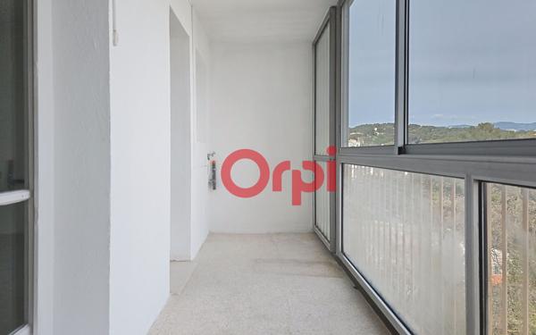 Appartement à vendre    3 pièces • 64 m2 La Seyne-sur-Mer