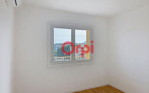 Appartement à vendre    3 pièces • 64 m2 La Seyne-sur-Mer