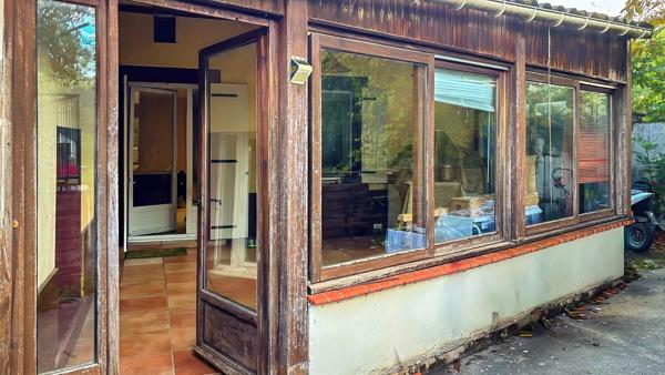 Maison T4 90 m² + véranda 28 m² sur jardin 670 m²