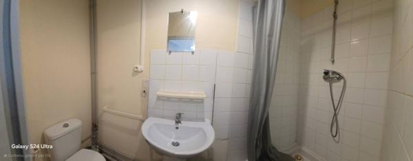 Immeuble à vendre 14 pièces de 215 m²