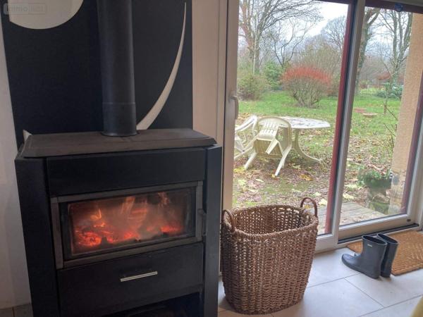 Maison à louer à Mézières-sur-Couesnon en Ille-et-Vilaine (35140), ref : 137/4043   
Campagne