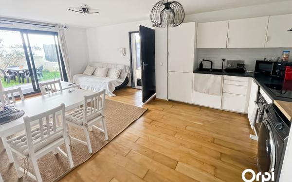 Appartement à vendre    2 pièces • 42 m2 Cavalaire-sur-Mer