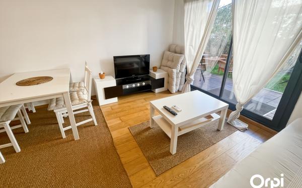 Appartement à vendre    2 pièces • 42 m2 Cavalaire-sur-Mer