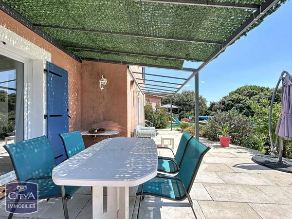 Maison à vendre 5 pièces 152m² Nîmes (30000)