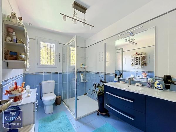 Maison à vendre 5 pièces 152m² Nîmes (30000)
