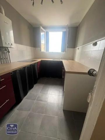 Appartement à vendre 3 pièces 65m² Allonnes (72700)