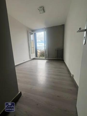Appartement à vendre 3 pièces 65m² Allonnes (72700)