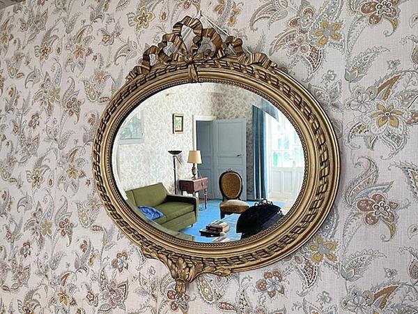 Maison de Maître 1860 - 371 m² - 6 chambres - Domaine avec dépendances - Proche Surgères & Aigrefeuille