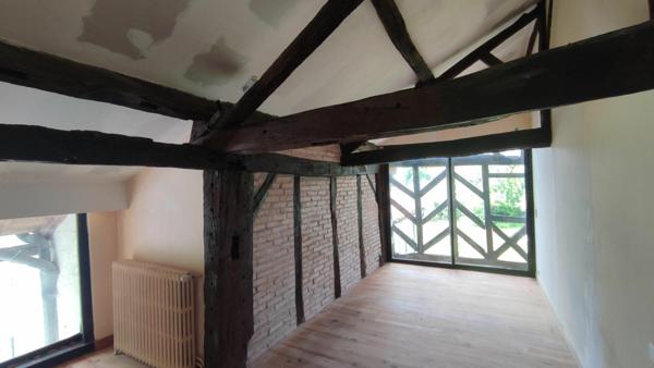 Maison à vendre    7 pièces •  Pouillon