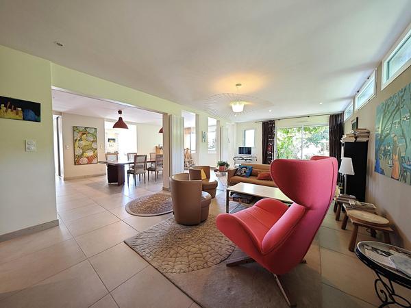 Maison à REGUINY, 56500 - 15 pièces 360m²