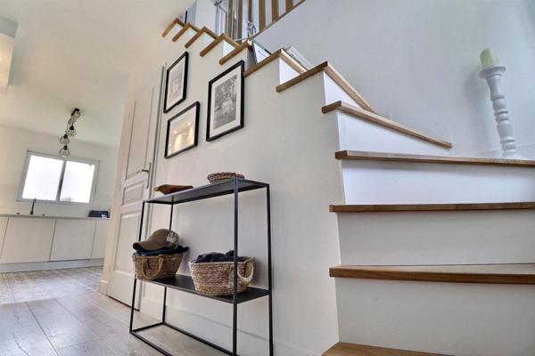 Maison familiale cœur de village Mareil Marly à deux pas des transports