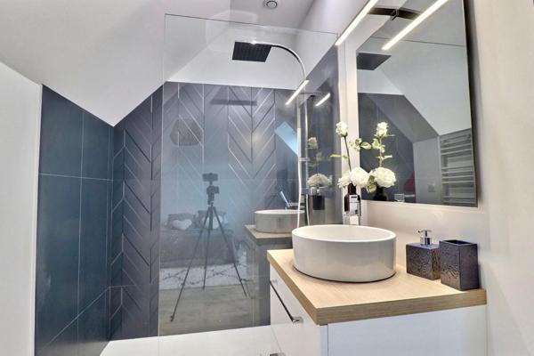 Maison familiale cœur de village Mareil Marly à deux pas des transports