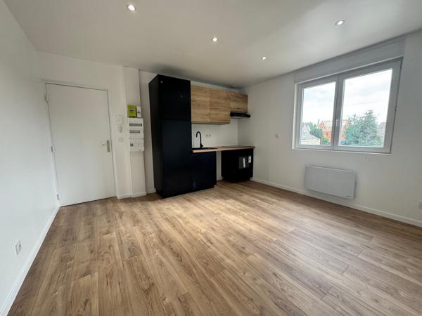 Magnifique appartement 31 m2, avec parking, jardin et cave