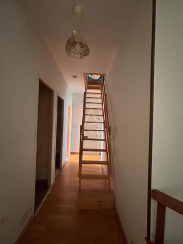Maison de 6 pièces avec dépendances et terrain divisible