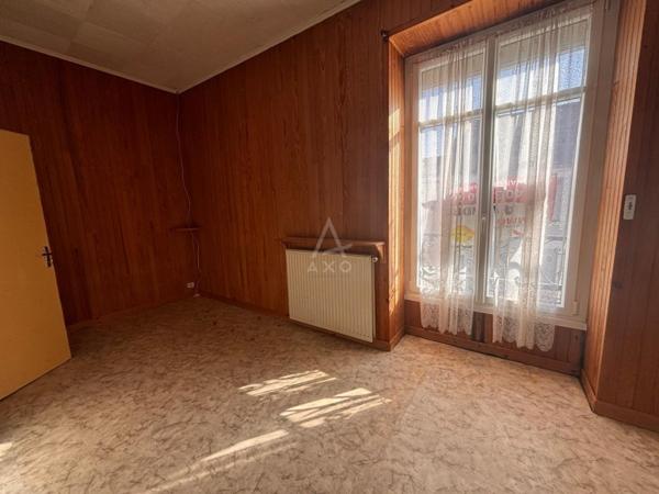 Maison de 6 pièces avec dépendances et terrain divisible