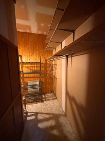 Maison de 6 pièces avec dépendances et terrain divisible