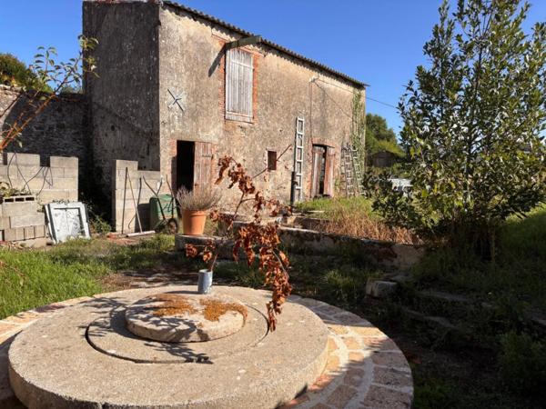 Maison de 6 pièces avec dépendances et terrain divisible