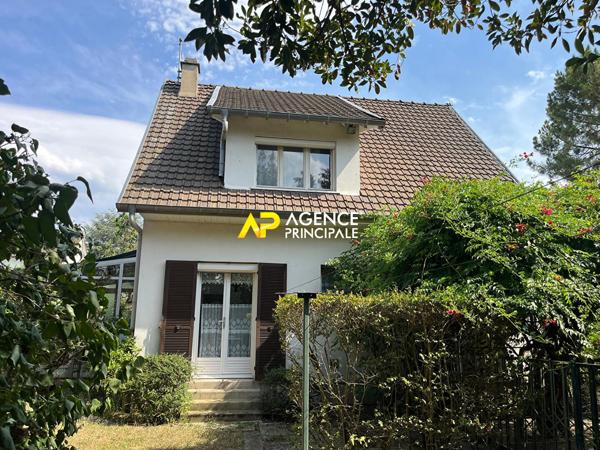 Sartrouville - Les Dix Arpents - Maison 5 pièces 110 m2 567 000 € **  - Référence  9611