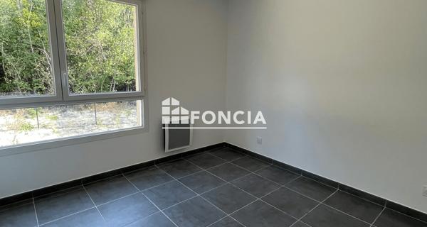 Location Appartement 3 pièces 58.82 m² - Villeneuve-lès-avignon 30400