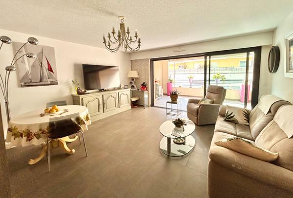 Appartement 4 pièces à vendre à Saint-Raphaël - Réf. 2759