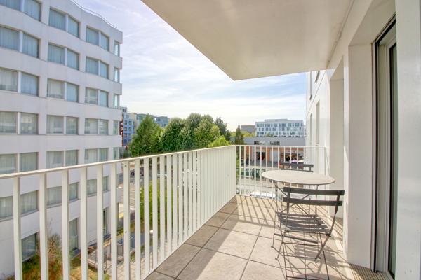 3 pièces "loué meublé" , 64 m² , Balcon + Parking , Massy Atlantis