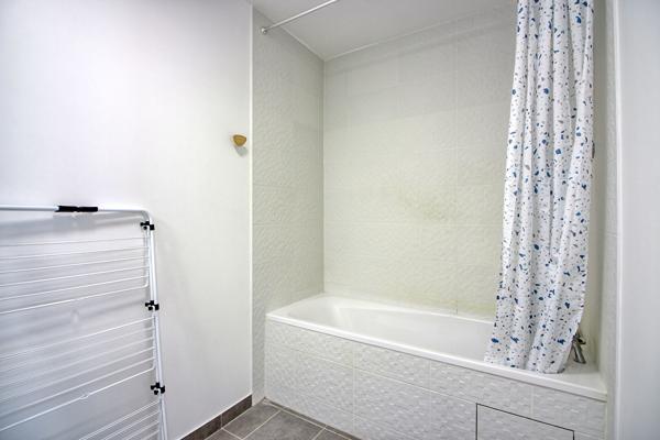 3 pièces "loué meublé" , 64 m² , Balcon + Parking , Massy Atlantis