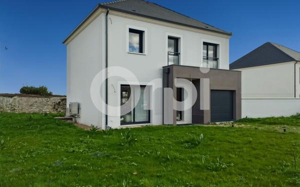 Maison à vendre    4 pièces • 110 m2 Le Plessis-Belleville