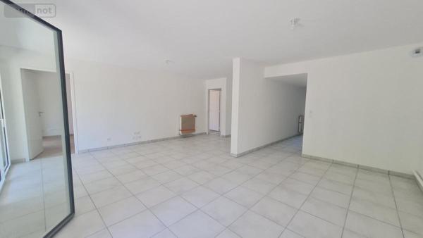 Appartement à vendre à Challes-les-Eaux en Savoie (73190), ref : 73006-199