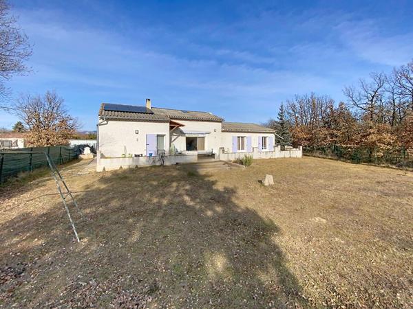 Maison de plain-pied à vendre à Mison - 3 chambres, terrain de 3000 m²