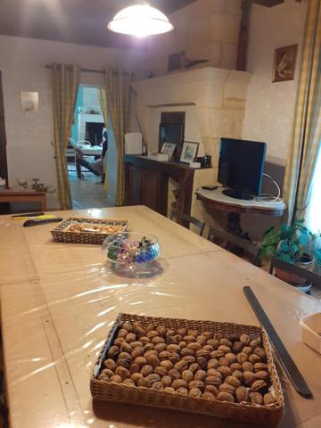 ST DENIS DE PILE AV MAISON CENTENAIRE 154 M2 CONPRENANT 5 pièces principal