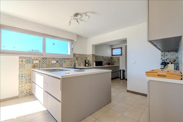 Maison à vendre |  Soulac-sur-Mer |  5 pièces | 257 m²