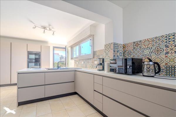 Maison à vendre |  Soulac-sur-Mer |  5 pièces | 257 m²