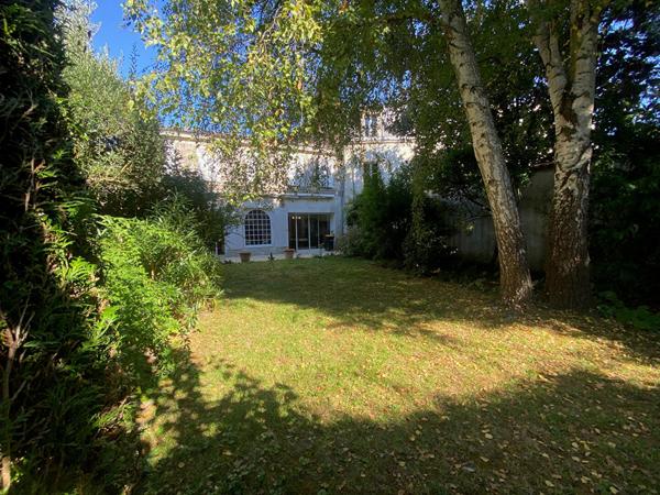 RARE - Appartement avec jardin
