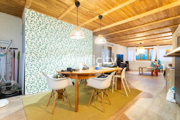 Maison
         4 pièces
        - 112 m² Exclusivité 269 000 €*