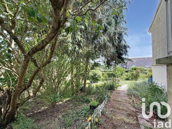 Maison traditionnelle 4 pièces de 84 m² à Gasville-Oisème (28300)