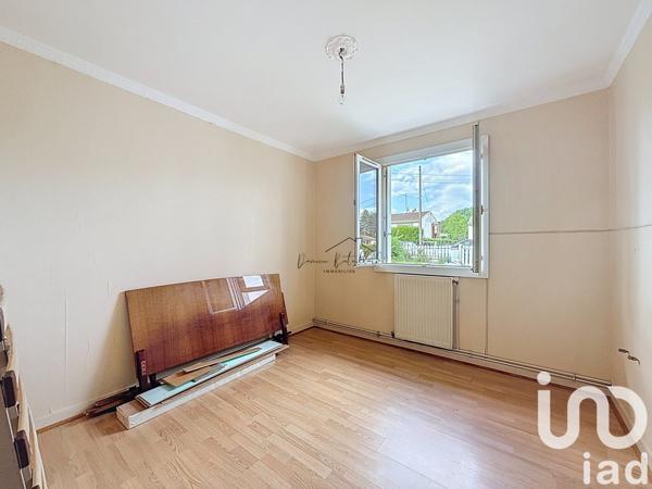 Maison traditionnelle 4 pièces de 84 m² à Gasville-Oisème (28300)