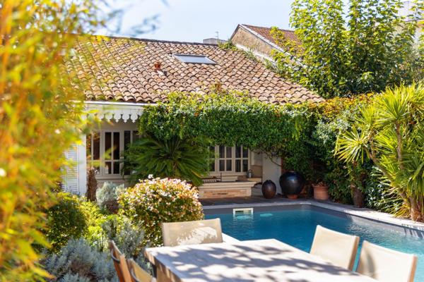Vente Maison de luxe Bordeaux 8 Pièces 215 m²