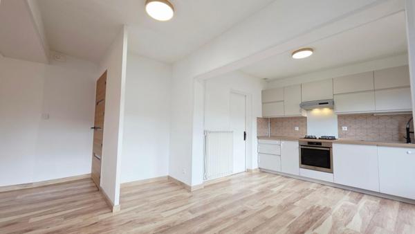 MEHUN SUR YEVRE MAISON RENOVEE 3 PIECES 91.6M² GARAGE