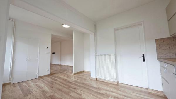 MEHUN SUR YEVRE MAISON RENOVEE 3 PIECES 91.6M² GARAGE