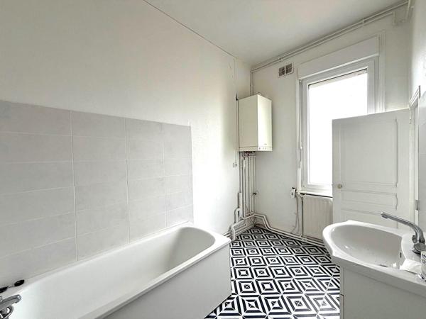 Immeuble Valenciennes 1091.13 m2