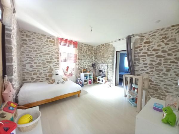 Maison à vendre 5 pièces TOULONJAC (12)