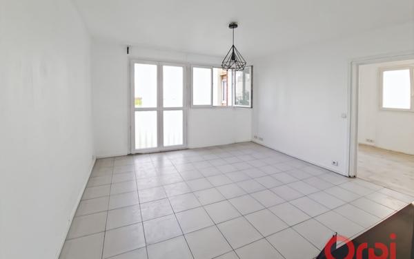 Appartement à vendre    3 pièces • 52 m2 Aubervilliers