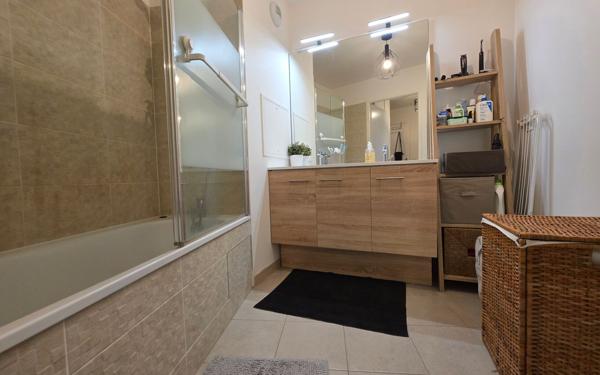 Appartement à vendre    3 pièces • 58,60 m2 Villiers-sur-Marne