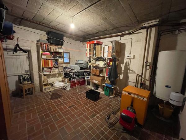 Voulangis (77580) Maison briarde à rénover pleine de charme.