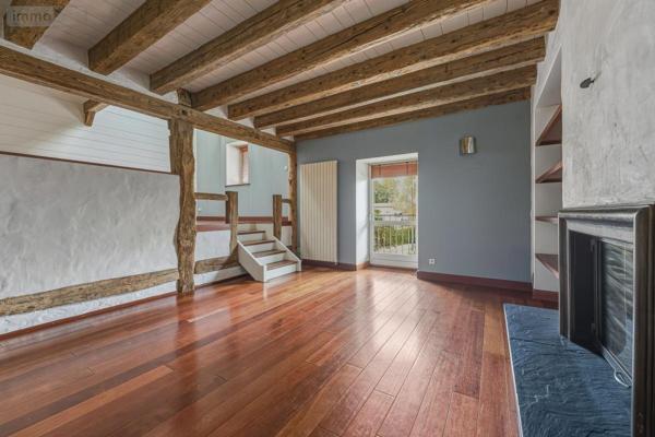 Maison à vendre à Prévessin-Moëns dans l'Ain (01280), ref : 01047-726