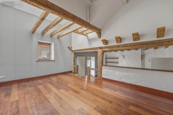 Maison à vendre à Prévessin-Moëns dans l'Ain (01280), ref : 01047-726