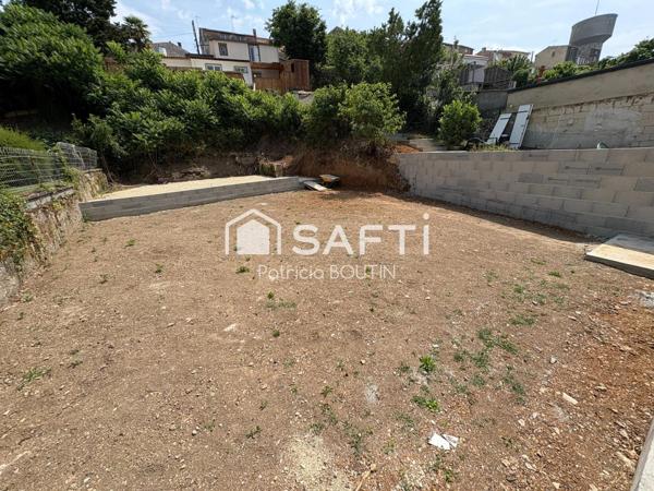 MAISON DE VILLE 2 CHAMBRES, GARAGE ET TERRAIN CONSTRUCTIBLE PROCHE CENTRE VILLE DE NIORT !