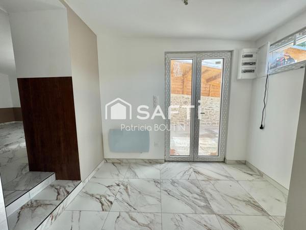 MAISON DE VILLE 2 CHAMBRES, GARAGE ET TERRAIN CONSTRUCTIBLE PROCHE CENTRE VILLE DE NIORT !