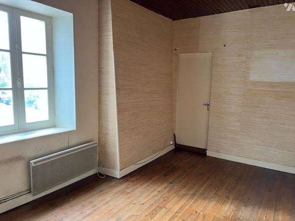 MAISON DE VILLE LOUEE AVEC JARDIN AU COEUR DE CASTELJALOUX