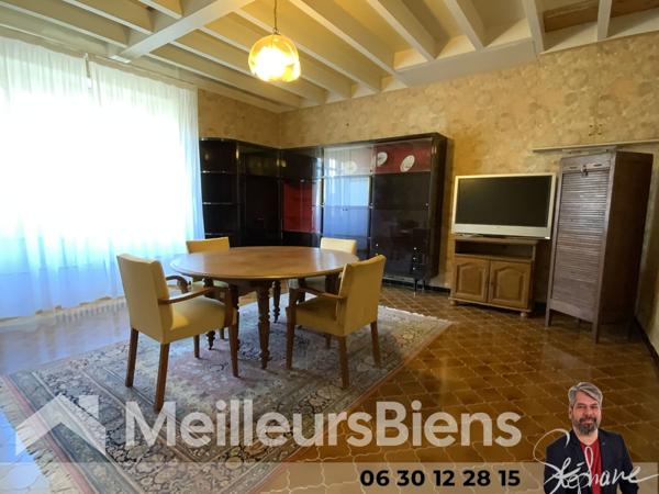 Maison plein centre ville Montendre